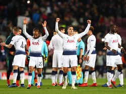 Lucas Moura menentukan langkah Tottenham Hotspur ke babak 16 besar Liga Champions. Melalui golnya Hotspur berhasil menahan imbang Barcelona dengan skor 1-1. Clive Rose/Getty Images.