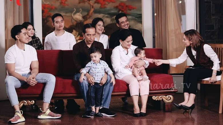 Saat Jokowi Tegur Gibran dan Kaesang karena Perang Jualan/ Foto: dok. Mata Najwa Saat Jokowi Tegur Gibran dan Kaesang karena Perang Jualan/ Foto: dok. Mata Najwa
