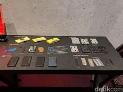 Penampilan Gahar Ponsel Gaming Asus ROG Phone