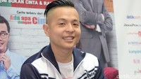 Nama Ernest kini masuk dalam salah satu sutradara muda terlaris di Indonesia. Pool/Noel/detikFoto.
