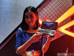 Penampilan Gahar Ponsel Gaming Asus ROG Phone