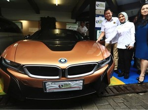 Pertamina Gandeng BMW Perkenalkan Stasiun Pengisian Energi Listrik