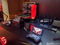 Penampilan Gahar Ponsel Gaming Asus ROG Phone
