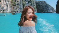 Cantiknya senyum Khanh! (imkhangan/Instagram)