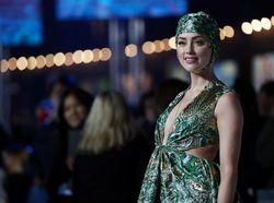 Amber Heard, Putri Atlantis Mantannya Iron Man