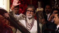 Fans Bandingkan Amitabh Bachchan dengan Aktor Muda, Jawabannya Menohok