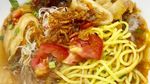 Sluurp! Segar Gurih Soto Mie Bogor Buat Hangatkan Badan Pagi Ini