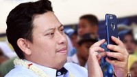 Irvan Rivano Muchtar terpilih sebagai Bupati Cianjur periode 2016-2021. Namun sayangnya ia baru saja ditahan KPK karena dugaan kasus korupsi dana pendidikan di Cianjur.  Foto: instagram @irvanrivanomuchtar