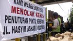 Pintu Perlintasan KA di Roxy Ditutup, Warga Duri Pulo Protes