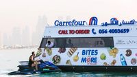 Wah, Kini Ada Supermarket Apung di Atas Yacht!