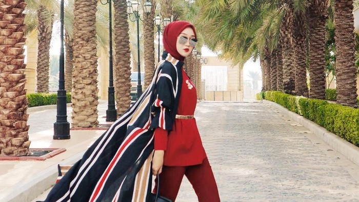 Dian Pelangi diet keto dan berhasil turun berat badan 12 kg. Foto: Instagram/DianPelangi Dian Pelangi diet keto dan berhasil turun berat badan 12 kg. Foto: Instagram/DianPelangi