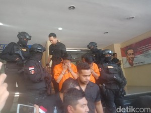 Ada Suami-Istri yang Jadi Buron Pengeroyok TNI di Ciracas