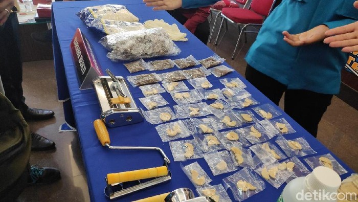 2 Pembuat Narkoba Cookies Ditangkap di Jaksel