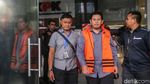 Diperiksa 36 Jam, Bupati Cianjur Langsung Ditahan KPK