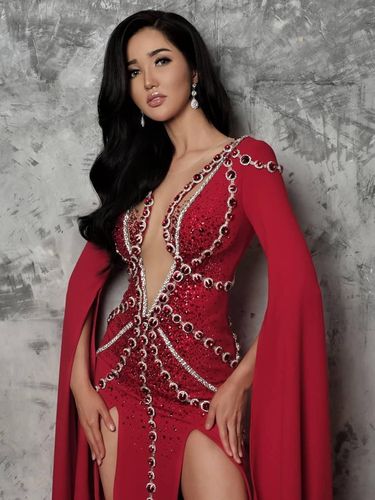 Penjurian Miss  Universe  2019 Ini Gaun  Seksi yang Akan 