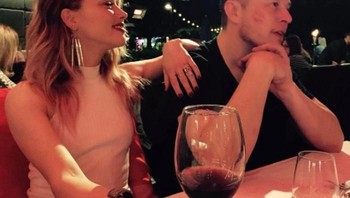 Ia juga pernah menjalin hubungan dengan aktris Amber Heard, namun kandas. Foto: Instagram