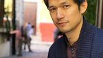 Begini Gaya Si Ganteng Harry Shum Jr Saat Masak hingga Makan Seafood