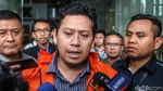 Diperiksa 36 Jam, Bupati Cianjur Langsung Ditahan KPK
