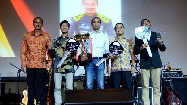 Musim Berakhir, ISSOM Bagi-Bagi Award untuk Para Pebalap