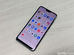 Unboxing Zenfone Max Pro M2 yang Siap Goda Kantongmu