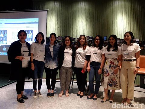 Raline Shah Hingga Jessica Iskandar Lelang Barang Branded untuk Amal