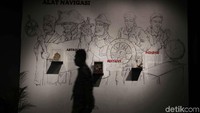 Museum Maritim Indonesia memamerkan berbagai artefak yang menjelaskan perjalanan sejarah pelabuhan-pelabuhan di Indonesia.