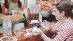 Kompak! Ini Momen Manis Azriel Hermansyah Saat Makan Bareng Ashanty