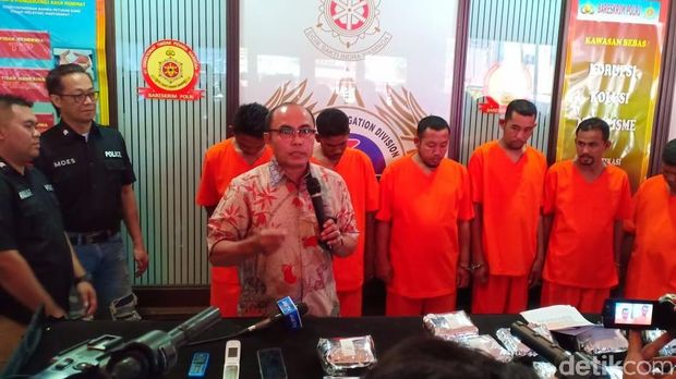  Direktur Tindak Pidana Narkoba Bareskrim Polri Brigjen Eko Daniyanto dalam rilis pengungkapan penyelundupan sabu
