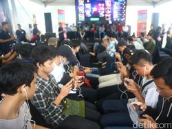 Kompetisi E-Sport Ramaikan Perayaan HUT Transmedia