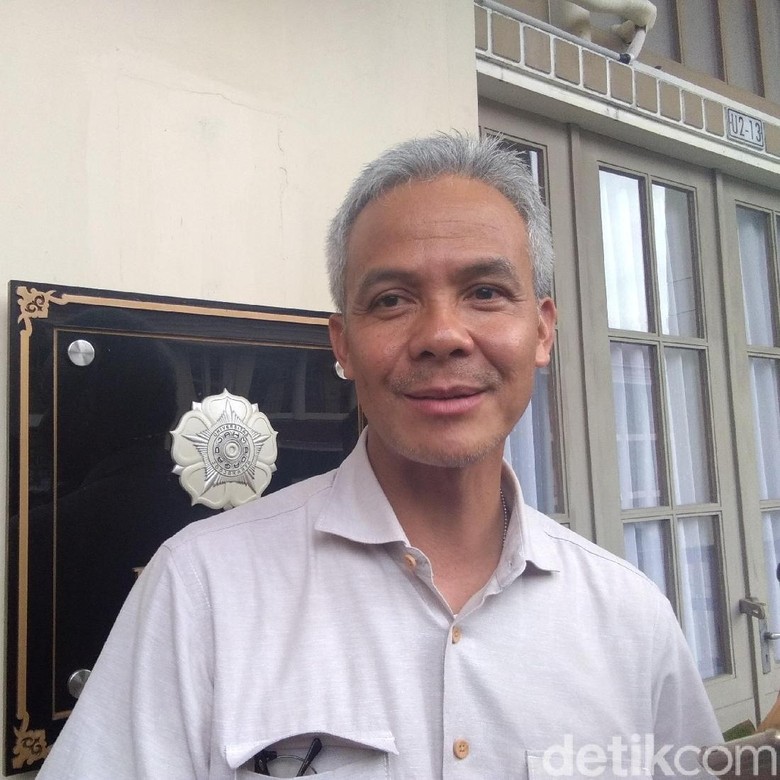 Warganya Mengadu ke PP Muhammadiyah Soal Tol, Ini Respons Ganjar Warganya Mengadu ke PP Muhammadiyah Soal Tol, Ini Respons Ganjar