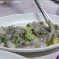 Korsel Punya Pasar yang Sajikan Seafood Segar Untuk Dimakan Hidup-hidup 
