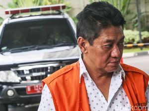 Inilah Tampang Lesu Para Tersangka Korupsi di PN Jaksel