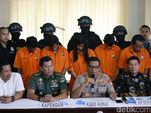 Polisi Gelar Rekonstruksi Pengeroyokan Anggota TNI di Ciracas