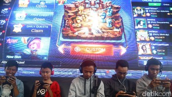 Kompetisi tersebut digelar untuk memeriahkan HUT Transmedia yang digelar di Lapangan Trans City, BSD City, Tanggerang Selatan, Jumat (14/12/2018).