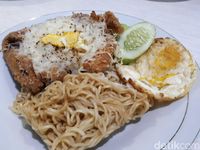 Ayam Keju dan Ayam Penyet Mantap Bisa Dipesan di Sini!