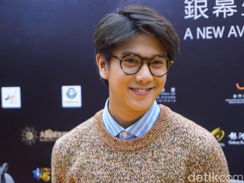 Iqbaal Ramadhan dan 7 Wanita Cantik yang Dikabarkan Dekat Dengannya/Foto: Delia Arnindita Larasati/detikHOT Iqbaal Ramadhan dan 7 Wanita Cantik yang Dikabarkan Dekat Dengannya/Foto: Delia Arnindita Larasati/detikHOT