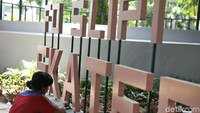 Pembangunan Skatepark Fly Over Slipi ini pun dibangun dengan kualitas terbaik dan dilengkapi dengan sejumlah fasilitas pendukung.