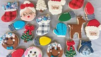  Kue kering bentuk santa, kaus kaki, pohon natal hingga sarung tangan bisa jadi suguhan spesial. Kue kering ini pasti seru kalau dibuat di rumah. Foto : instagram @southernrootssweets