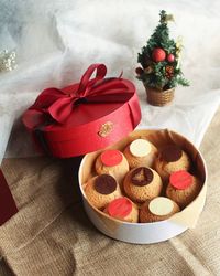 Di Sini Bisa Pesan Jajan Pasar dan Cookies Enak untuk Natal