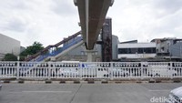 JPO terletak di Jalan Pangeran Tubagus Angke, Jelambar, Jakarta Barat (Foto: Arief Ikhsanudin/detikcom)