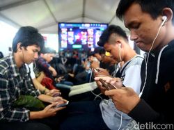 Kompetisi E-Sport Ramaikan Perayaan HUT Transmedia