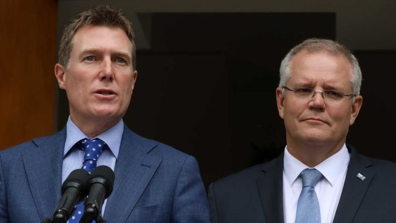 Model KPK Australia Dituding Tidak Bergigi Model KPK Australia Dituding Tidak Bergigi