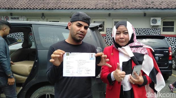 Dibui di Bandung, Pencukur Rambut Asal Irak Hirup Udara Bebas