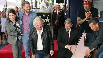 Belum lama ini, nama Branson diabadikan di Hollywood Walk of Fame karena jasanya dalam industri rekaman. Foto: Getty Images