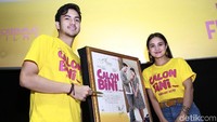 Keduanya kembali dipertemukan sebagai sepasang kekasih dalam film barunya itu. Pool/Ismail/detikFoto.