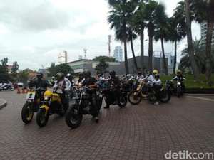 Rayakan Sweet 17 Transmedia, Komunitas Motor Konvoi ke Serpong