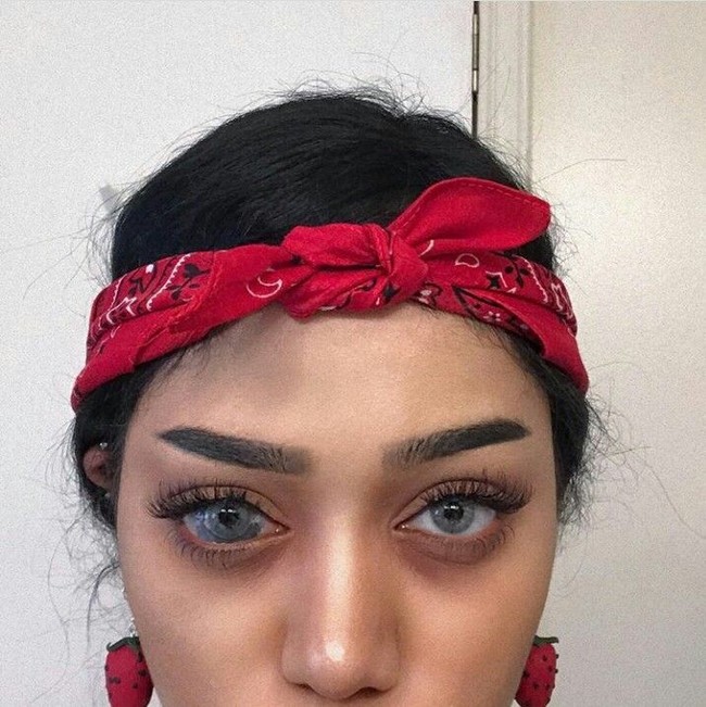 Punya salah satu kornea mata yang tampak lebih lebar membuat Sonia memiliki ciri khas unik. Matanya pun terlihat cantik. Foto: Instagram/@sonialeslie