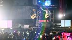 Rossa hingga Iwan Fals Meriahkan Konser Sweet 17 Transmedia