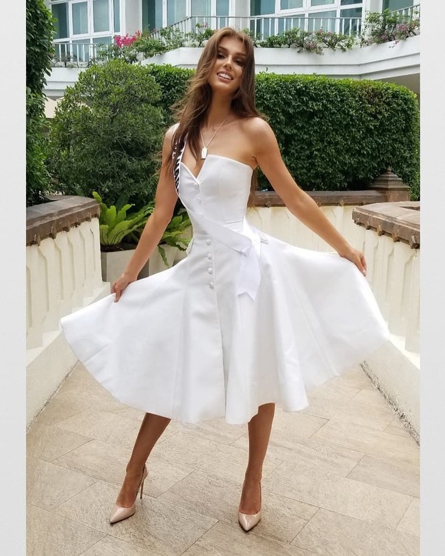 Selain bekerja sebagai peneliti, di waktu luangnya, Marta, seperti dikutip dari Polish Daily News, aktif melakukan kegiatan sosial. Dia merupakan duta dari Le Petit Ecoliere, organisasi di Kanada yang membantu anak-anak dan remaja perempuan mendapatkan pendidikan yang layak. Foto: Dok. Instagram Marta Stepien