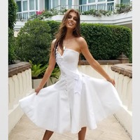 Selain bekerja sebagai peneliti, di waktu luangnya, Marta, seperti dikutip dari Polish Daily News, aktif melakukan kegiatan sosial. Dia merupakan duta dari Le Petit Ecoliere, organisasi di Kanada yang membantu anak-anak dan remaja perempuan mendapatkan pendidikan yang layak. Foto: Dok. Instagram Marta Stepien